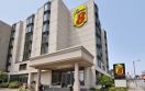 Super 8 Hotel NF, ON
