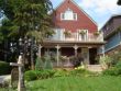 Niagara Falls Redwood Bed & Breakfast